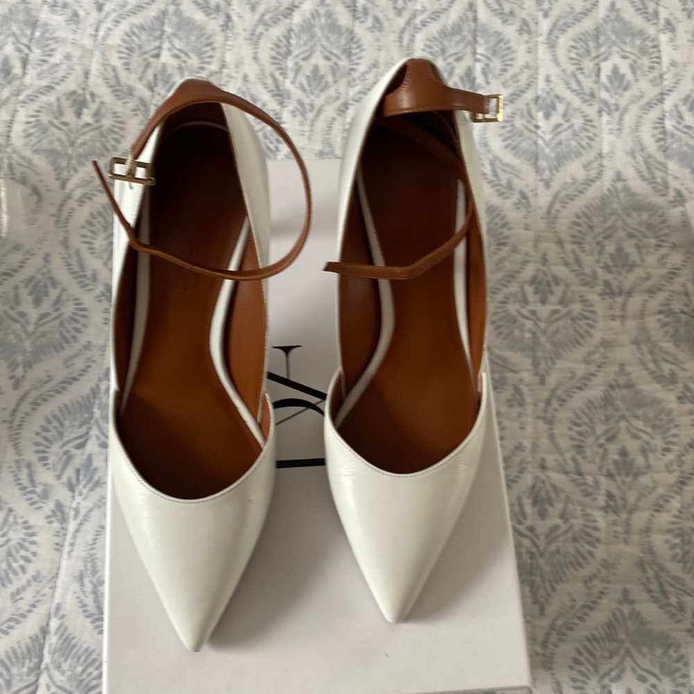 DVF Laredo White Pump